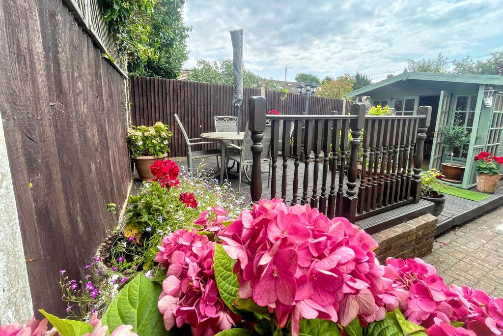 Warmdene Way